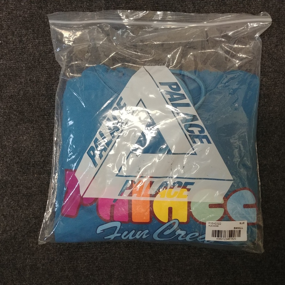 Palace Fun Hoodie Blue Small DS FW18 New In Hand